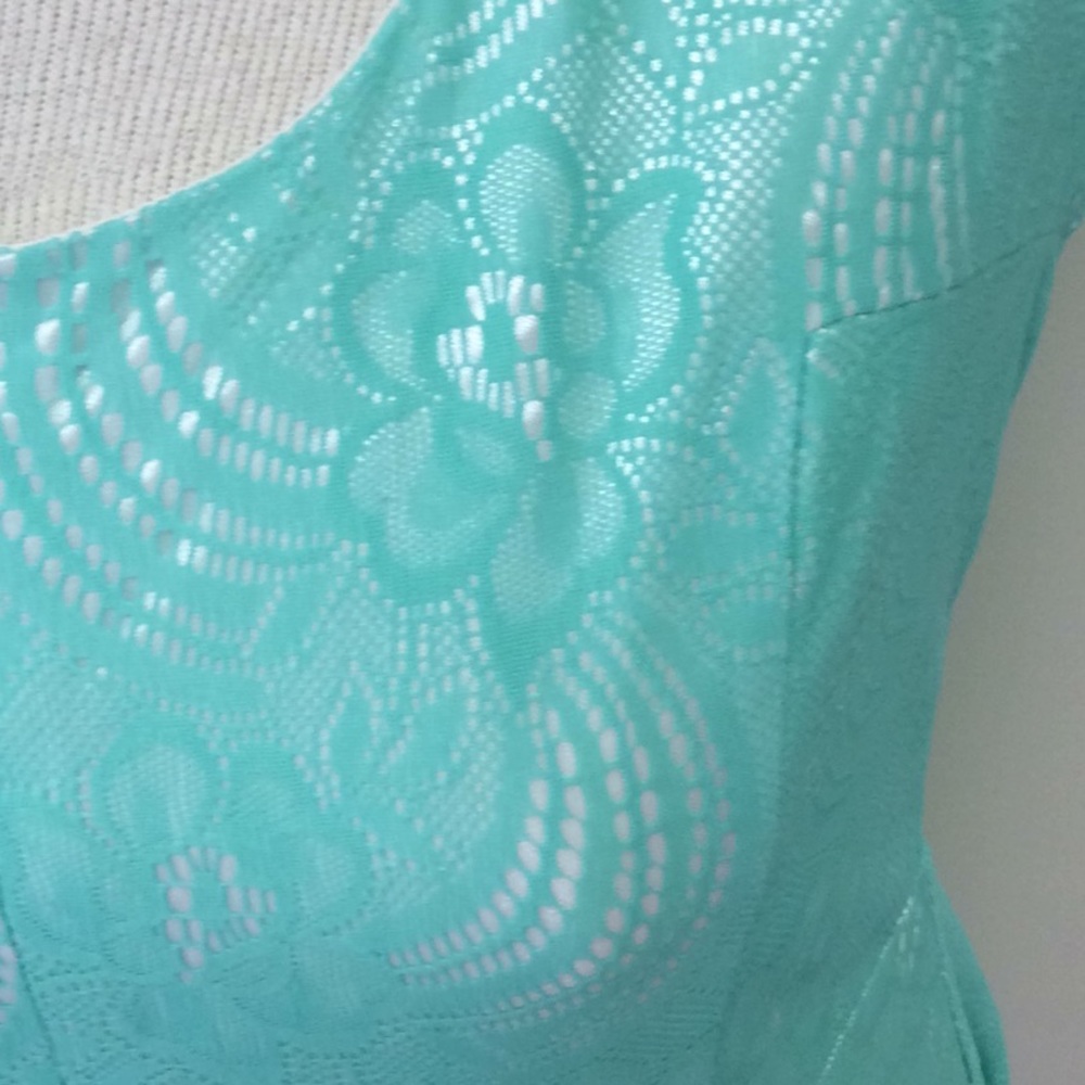 2/$25 👗Gently Worn MissMeCouture Dress - Picture 3 of 8